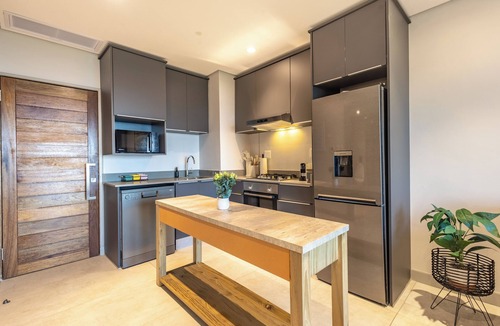Umhlanga Ridge Apartment | Urban Elegance , Umhlanga 1 BDR, Ocean Views
