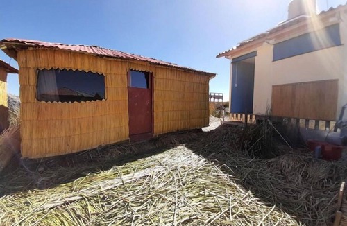 Puno Cottage | Uros lodging & Experience