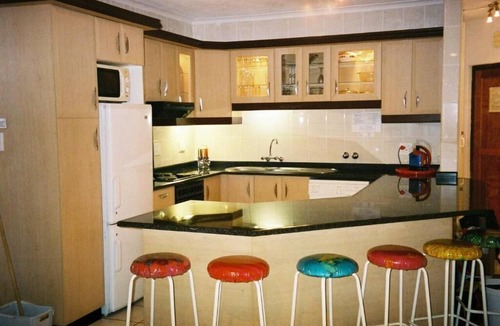 Margate Apartment | Uvongo Holiday's
