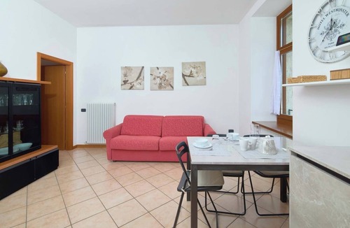 Canale di Tenno Apartment | Vacation Apartment "Ania Vista Castello" with Mountain View & Terrace