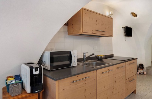 Dorsino Apartment | Vacation Apartment Logge dei Paroloti Apt Paolo with Mountain View