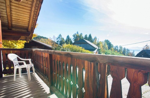 San Genesio Atesino Apartment | Vacation Apartment "Malgorerhof Mathilde" with Mountain View, Wi-Fi and Balcony