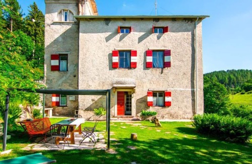 Ala House | Vacation home Dimora Storica Lessinia in Ala - 14 persons, 7 bedrooms