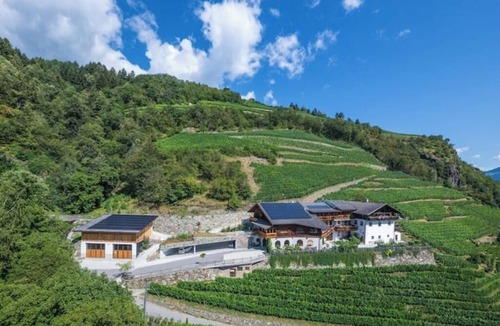 Cortina Sulla Strada del Vino Apartment | Vacations at the winery: Stylish, air-conditioned apartment newly renovated