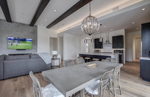 Payson House | Valhalla Villa 610 S. Valhalla