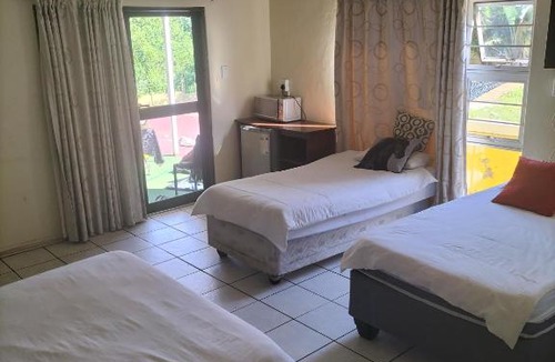 Empangeni House | VBC GUEST HOUSE