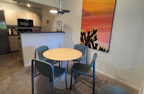 Tucson Condo | Veranda at Ventana Adorable top floor 1-bedroom condo, Dog friendly