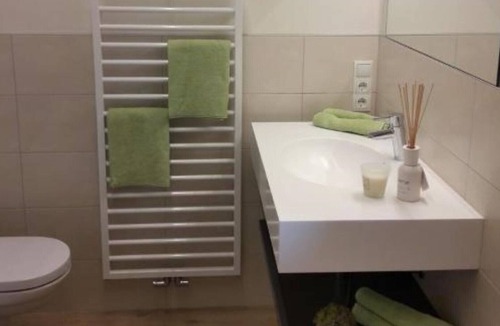 Unterrain/Riva di Sotto Apartment | Versigglhof apartment with balcony 1