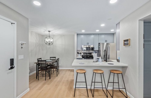 Trail West Condo | Vibrant 1 bedroom Condo In Scottsdale
