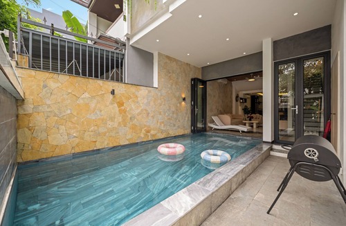 Ngu Hanh Son Villa | Vidanang Luxury Villa 04 Bedrooms - Private Pool - BBQ -Free Pick Up Airport