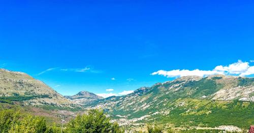 Razem Villa | Vila Alpini