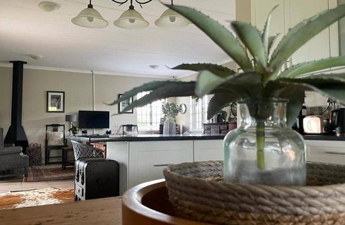 Mooirivier Villa | Villa ∙ 4 bedrooms ∙ 9 guests