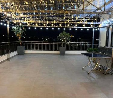 Van Don Villa | Villa Ban Mai