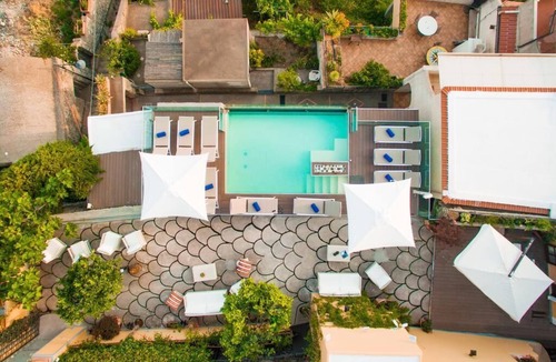 Nocelle Villa | VILLA BELLAVISTA - Five Bedroom Villa, Sleeps 10