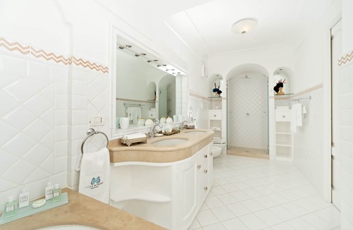 Positano House | Villa Boheme Exclusive Luxury Suites