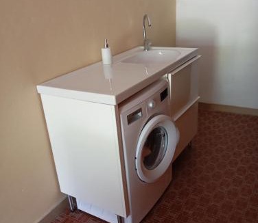 Arco Apartment | villa Cretaccio Arco,bilocale in casa di campagna a 5 Min dal lago con deposito bici e attrezzatura