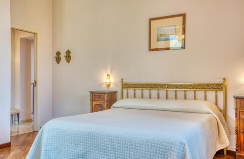 Angri Apartment | Villa Desiderio Baronessa Apartment vista Vesuvio Pompei