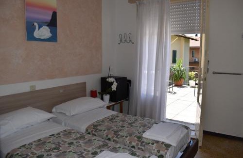 Torbole sul Garda Hotel | Villa Emma