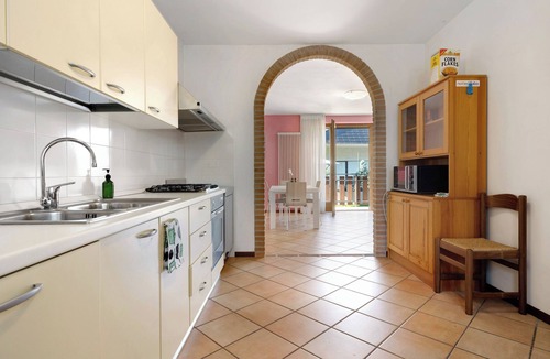Bolognano-Vignole Villa | Villa 'Katzemburg 5+' with Lake View, Private Garden and Wi-Fi