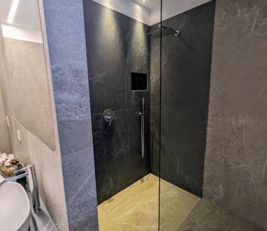Riva del Garda Apartment | Villa Sembenini Suite with Balcony or terrace