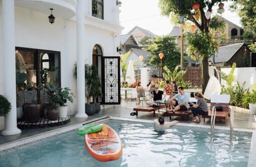 Hoa Lu Villa | Villa tree - Venuestay