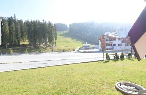 Campo Carlo Magno Apartment | Ville Golf & Ski