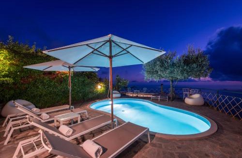Path of the Gods Apartment | Ville Olimpo