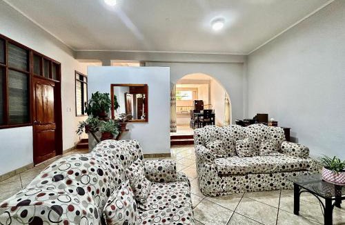 La Banda de Shilcayo Apartment | Vive a 5Min del centro 3HAB con A/C Cochera Privad