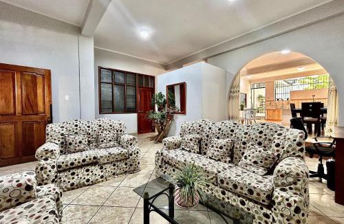 La Banda de Shilcayo Apartment | Vive a 5Min del centro 3HAB con A/C Cochera Privad