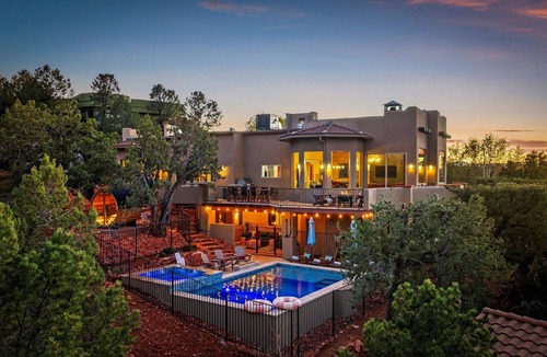 West Sedona House | Vortex/Red Rock View/Sauna/Pool/HotTub/Dome/Games