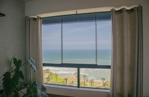 Santa Cruz Apartment | w* | Bright 3BR with Ocean View