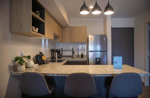 Miraflores Apartment | w Great 1BR Apartment in Miraflores