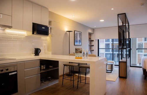 Santa Cruz Apartment | w* | Majestic 1BR w/Balcony in Miraflores