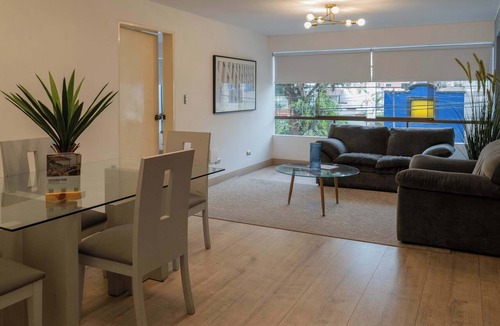 Leuro Apartment | w* | Minimalist 1BR w/AC in Miraflores