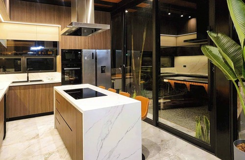 Salas House | w* | Private 4BR Getaway with Pool & Cinema in Ica