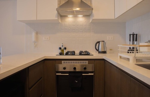 San Antonio Apartment | w* | Upscale 2BR w/Balcony & View in Miraflores