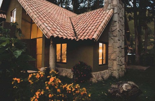 Calca House | w Warm 3BR Villa in Sacred Valley