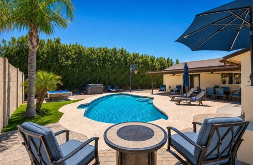 Paradise Valley Village House | Walk to Dining + Shops | Pool, Hot Tub, Putting Green + Fire Pit