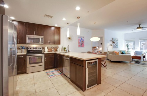 Desert Ridge Condo | Walk to High St, Phoenix Gem w/Resort-Style Perks