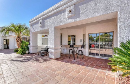 Maryvale Village House | WALK TO LA-WHITE SOX SP TRAINING 5MN DRIVE 2 STADIUM 1AC YARD +4Ksq ft HOME