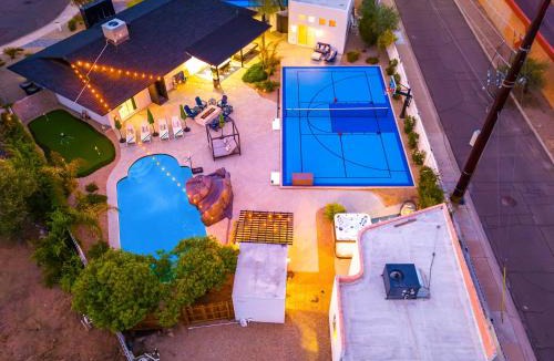 Park Scottsdale Eleven House | WaterslideLuxury3 housesSportCrtShuffleGolfSpa