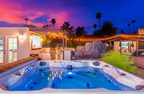 Park Scottsdale Eleven House | WaterslideLuxury3 housesSportCrtShuffleGolfSpa