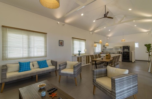 Cua Duong Villa | Welcome Home ! Cashew Cashew Villa is a retreat like no other