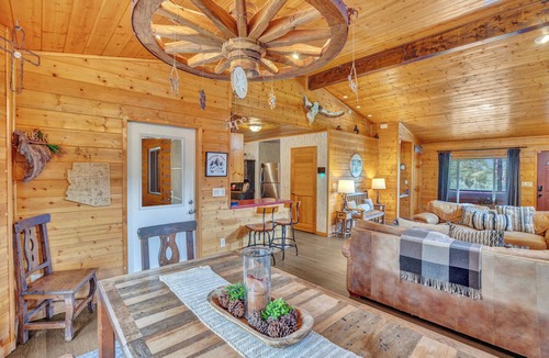 Payson Cabin | Welcome to Heavenly Hollow! Your Good Dog Friendly Retreat!