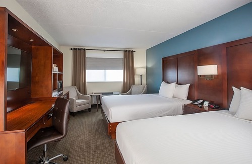 Tusayan Hotel | Welcome to Paradise! 2 Relaxing Units with Free Parking! Outdoor Pool, Hot Tub