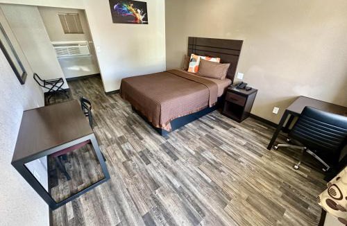 Flagstaff Hotel | West Inn NAU - Downtown Flagstaff