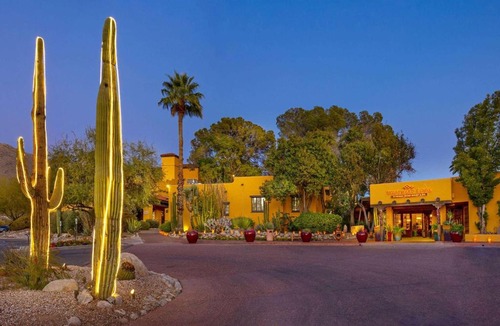 Casas Adobes Resort | Westward Look Wyndham Grand Resort & Spa