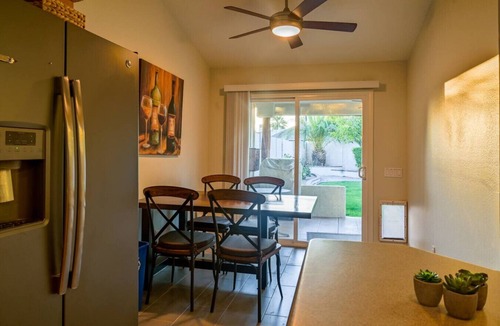 Paradise Valley Village House | Wheelchair & Pet-Friendly/Huge Yard- Gemini North