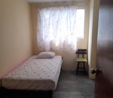 Callao Apartment | WiFi, TV y Cocina A 15 Min Aeropuerto