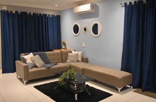 Bluff House | Willow On Wellfreer